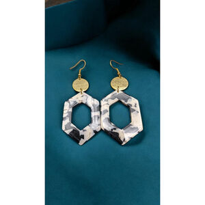 Black and White Acetate Dangle Earrings Gold Stainless Steel Hooks Lightweight